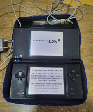 Consola Nintendo DSi Negra