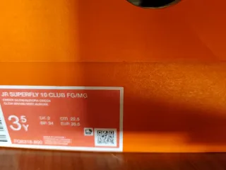 Botas de fútbol Nike para niños