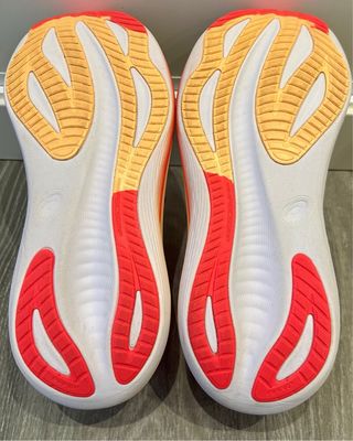 Zapatillas ASICS Nimbus 27 Negras Naranja