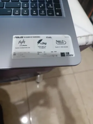 Portátil Asus F540L Core i3