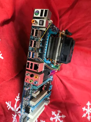 Placa Base Gigabyte GA-870A-USB3L