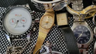 Lote de relojes variados