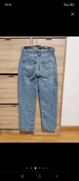 Pantalón talla 36 Pull&Bear. OFERTAAAAAA