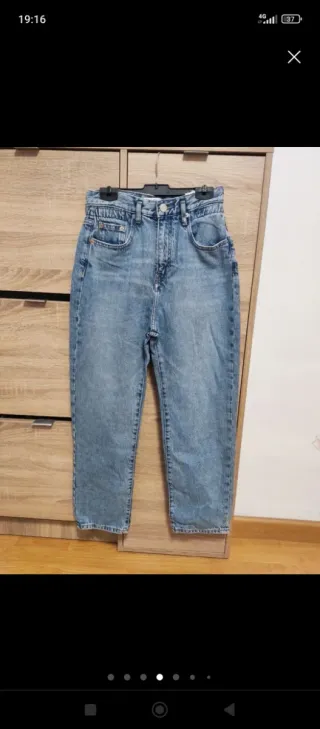 Pantalón talla 36 Pull&Bear. OFERTAAAAAA