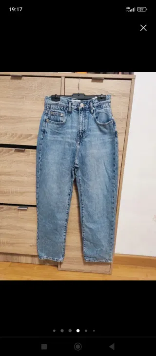 Pantalón talla 36 Pull&Bear. OFERTAAAAAA