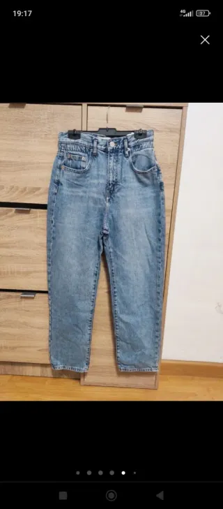 Pantalón talla 36 Pull&Bear. OFERTAAAAAA