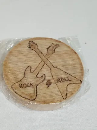 Abrebotellas Rock con Imán