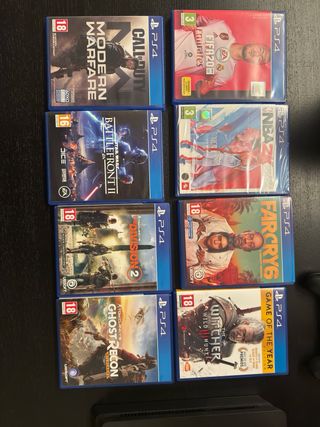 PS4 Slim Nera + 6 Giochi + 2 controller Dualshock