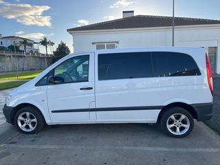 Mercedes-Benz Vito 2012