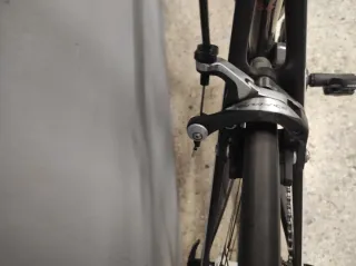 Bicicleta de carretera Cube