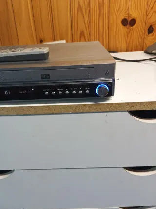 LG Convertidor VHS a DVD