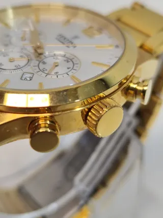Reloj Festina Cronógrafo Dorado Blanco 20633