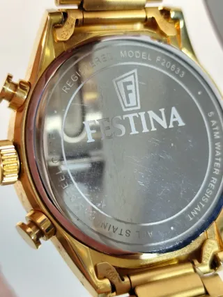 Reloj Festina Cronógrafo Dorado Blanco 20633