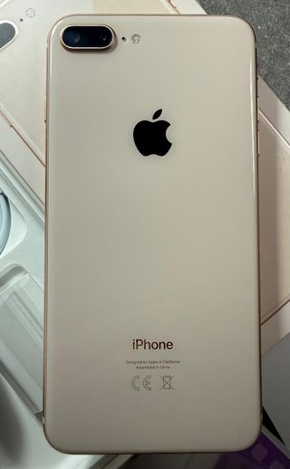iPhone 8 Plus Oro 64 GB 100%