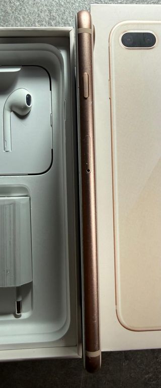 iPhone 8 Plus Oro 64 GB 100%