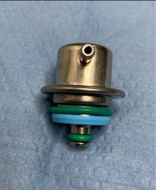 Regulador Presión Gasolina 4 Bar 1.8T Nuevo