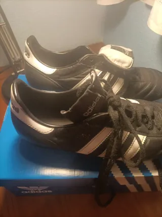 Botas Adidas Copa Mundial Tacos Fútbol