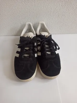 Tenis Adidas Gazelle Negro/Blanco