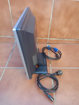 Monitor LCD BenQ Q7T3 17 Plata/Negro