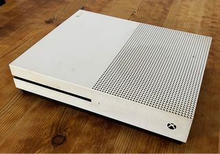Xbox One S Blanca
