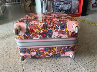 Maleta Grande Hello Kitty Original Multicolor