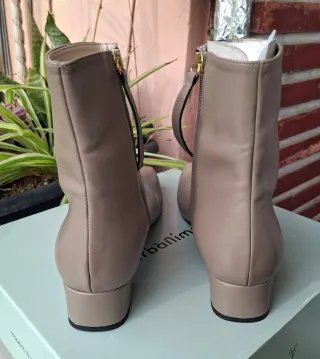 Botines Urbanima Veganos Talla 40 Taupe
