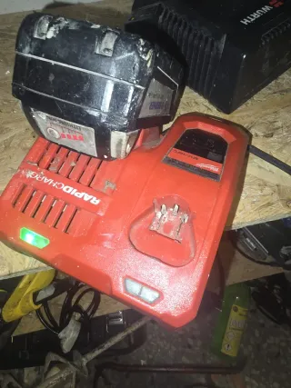 Taladro Berner y Cargador Milwaukee