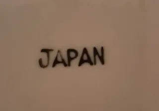 Joyero de porcelana.