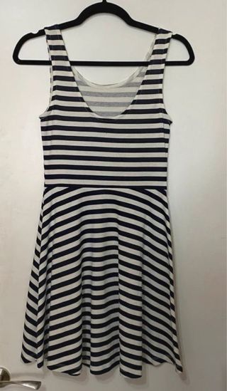 Lote 2 vestiti a righe H&M