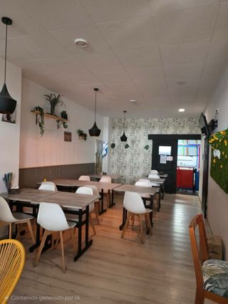 SE TRASPASA CAFETERÍA EN CAMBRILS