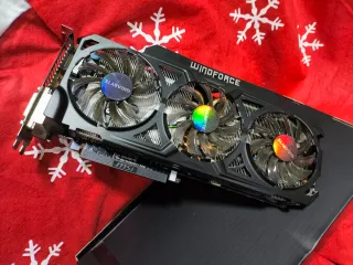 Gigabyte GV-N780OC-3GD Tarjeta Gráfica