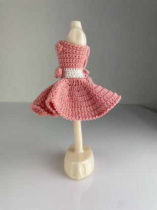 Vestito uncinetto bambola rosa