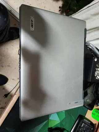 Portátil Acer Extensa 5200