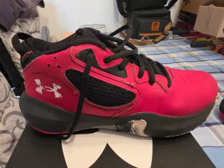 Zapatillas Baloncesto Under Armour Talla 38.5