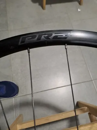 Ruedas Giant PR2 Disc Tubeless Ready Discos 160mm