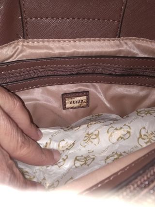 Bolso Guess Marrón y Dorado,nuevo,ideal como regal