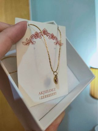 Collana con ciondolo a cuore oro