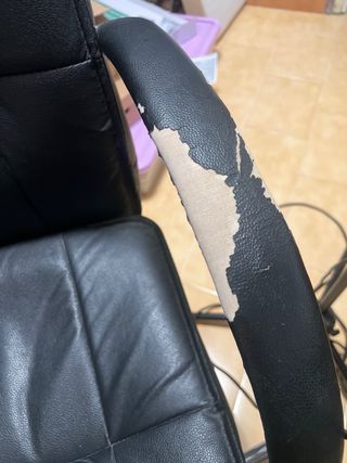 Silla de oficina negra