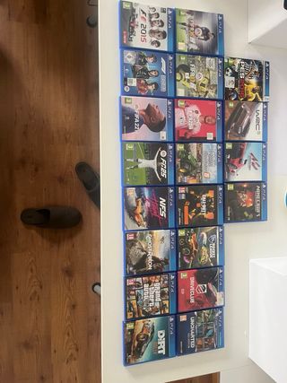 Console PS4 (PlayStation 4) Nera + Controller + 20 giochi