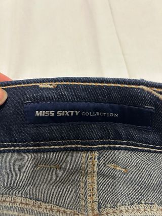 Vaqueros Miss Sixty T42, 30 americana. Nuevos