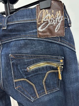 Vaqueros Miss Sixty T42, 30 americana. Nuevos