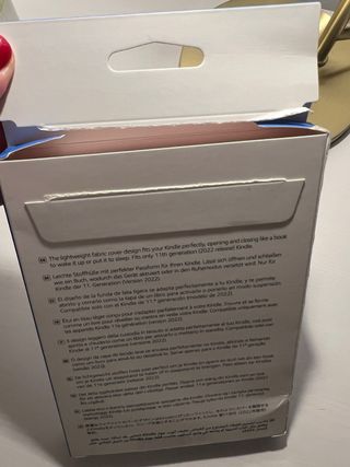 Custodia in tela per Kindle 11ª Gen Rosa