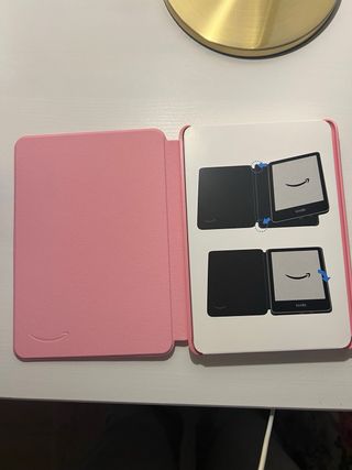 Custodia in tela per Kindle 11ª Gen Rosa