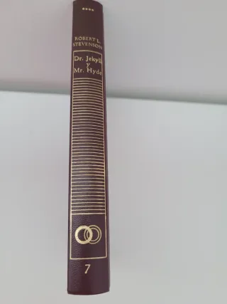 Libro Dr. Jekyll y Mr. Hyde. Edición 1982.