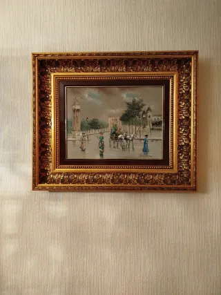 Cuadro decorativo con marco dorado