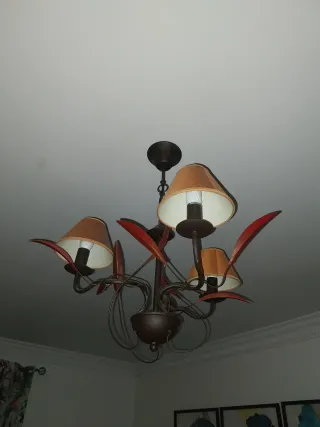 Lámparas de techo de metal y tela