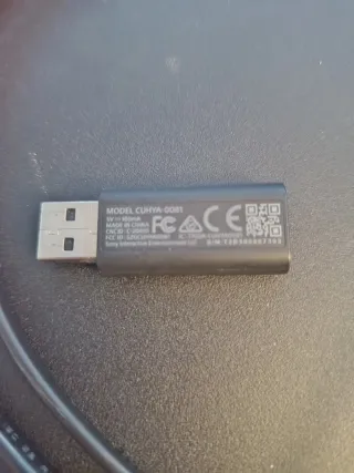 PS4 (PlayStation 4) Nera