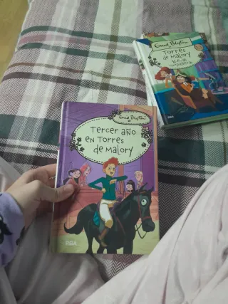 Torres de Malory 13 - Nuevas compañeras