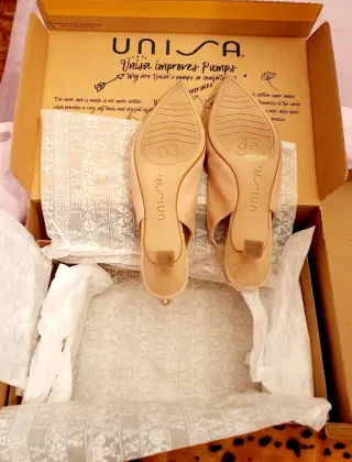 Zapatos de salón beige taupe