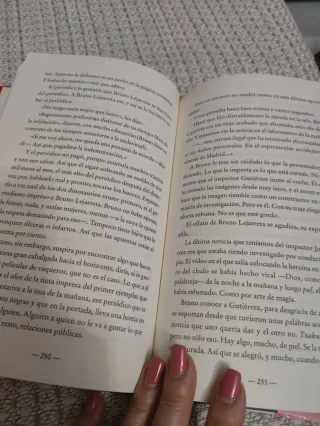 Reina Roja / Red Queen (LA TRILOGÍA REINA ROJA)...